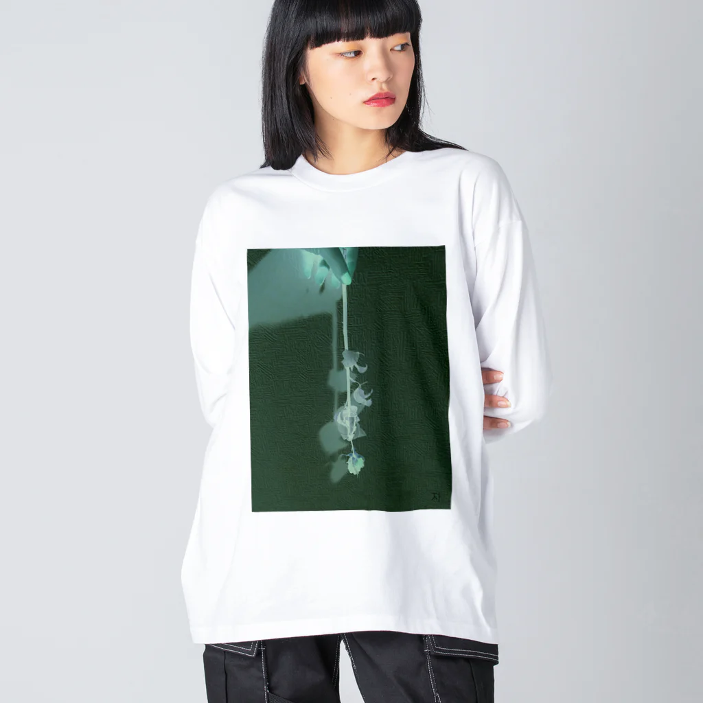 ぬーん。の薔薇です。 ビッグシルエットロングスリーブTシャツ