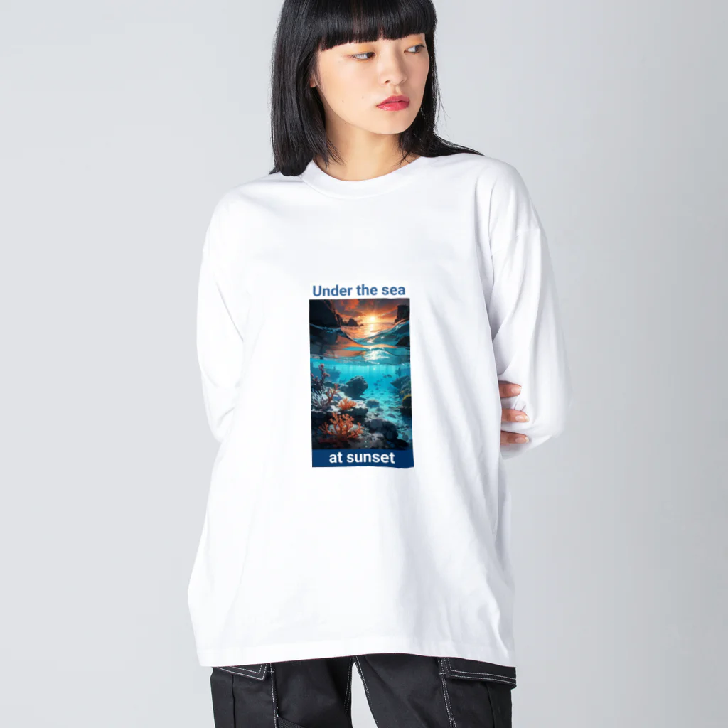 kazu_gの夕暮れの海の底！Under the SEA at sunset Big Long Sleeve T-Shirt