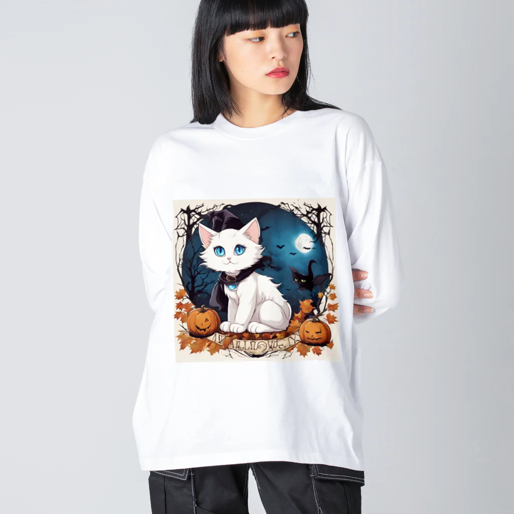 yoiyononakaのハロウィンの白猫08 Big Long Sleeve T-Shirt