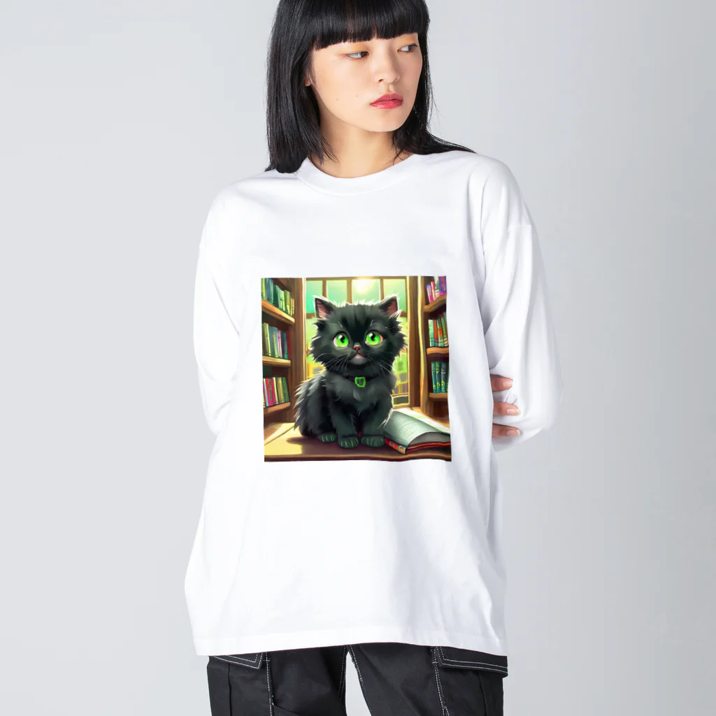 yoiyononakaの図書室の黒猫01 ビッグシルエットロングスリーブTシャツ