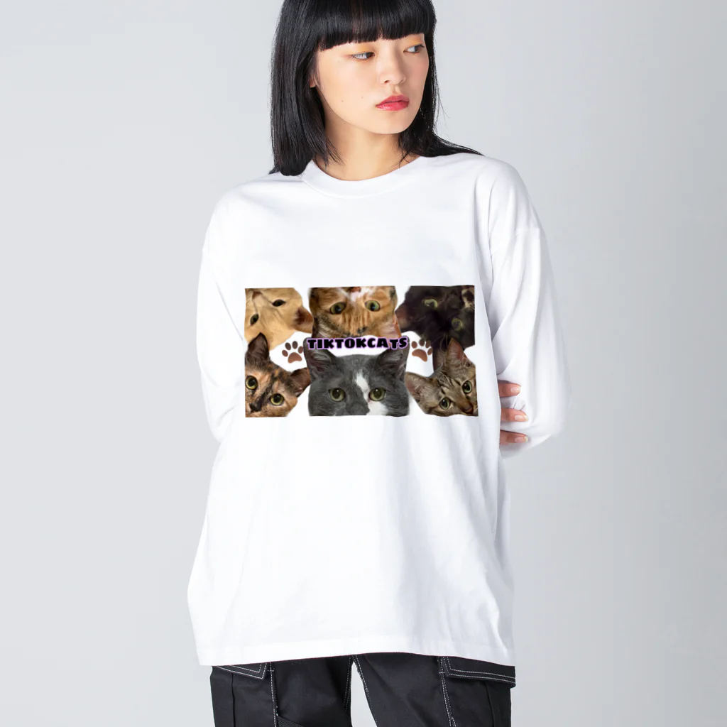 くぅTikTok猫部のTikTok猫部チラ見ビッグシルエットロンＴ Big Long Sleeve T-Shirt