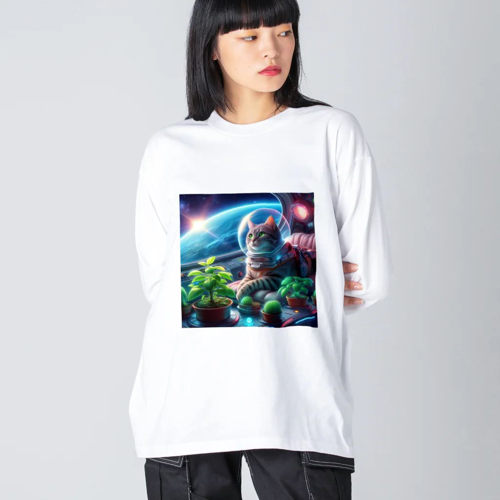 ニャーちゃんショップの宇宙船で植物を育てながら宇宙旅行している猫 Big Long Sleeve T-Shirt