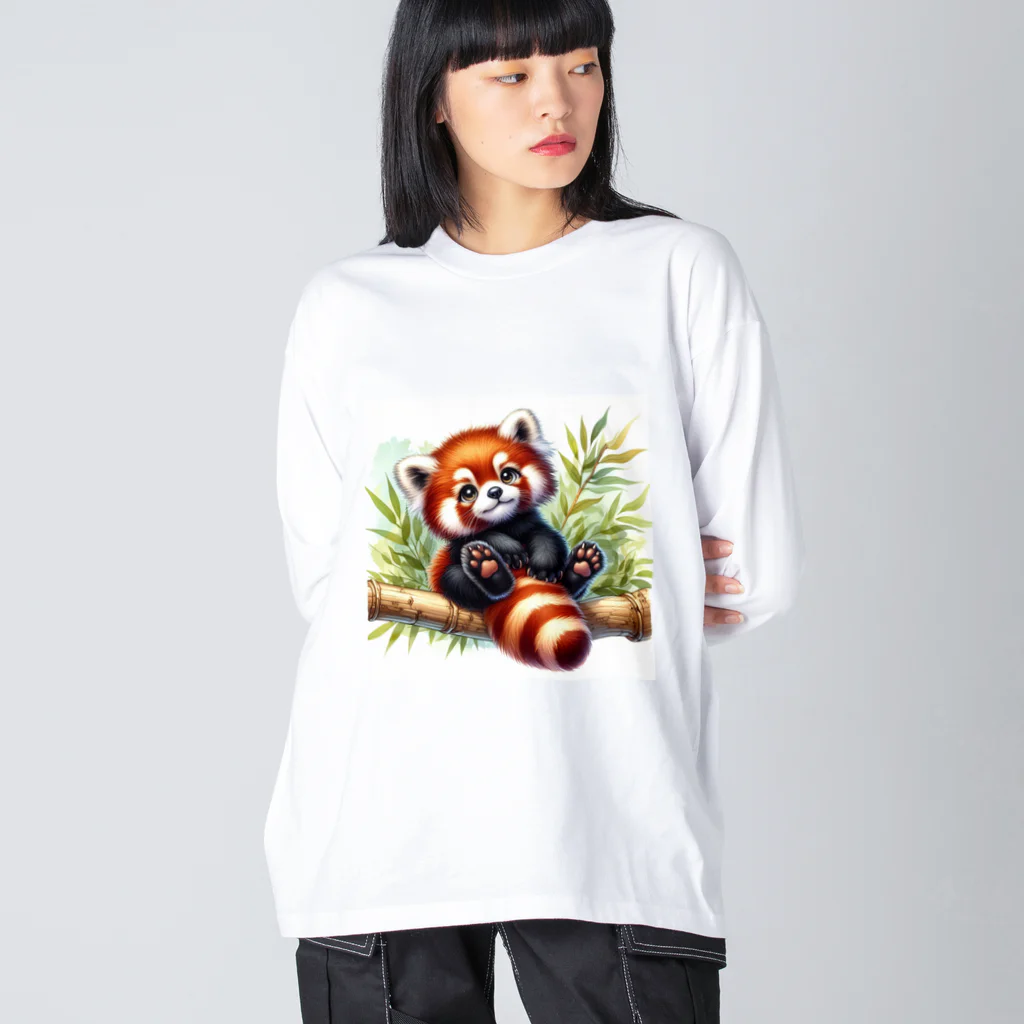 イラストアニマルズの絵本から飛び出たかのようなキュートなレッサーパンダ Big Long Sleeve T-Shirt