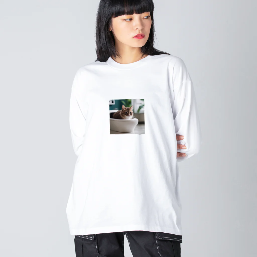 kojakechanのトイレに入るかわいいマンチカンのマカデミアナッツくん Big Long Sleeve T-Shirt