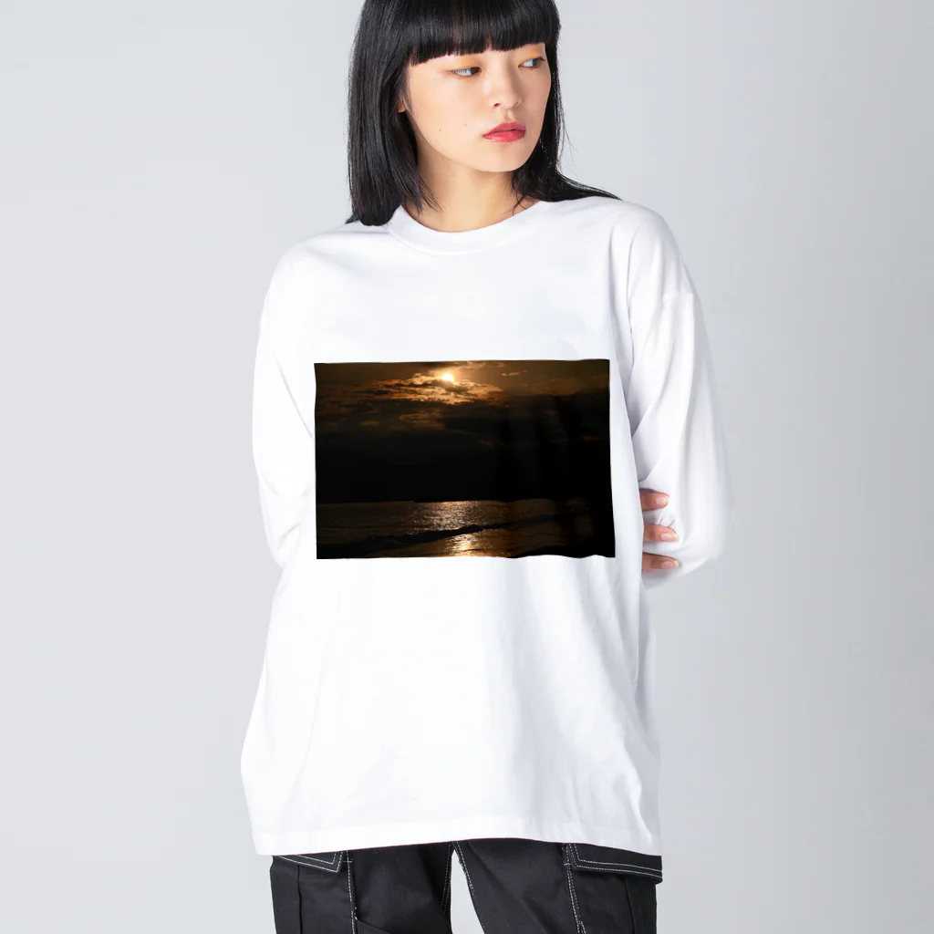 amendeのサンセット西湘 Big Long Sleeve T-Shirt