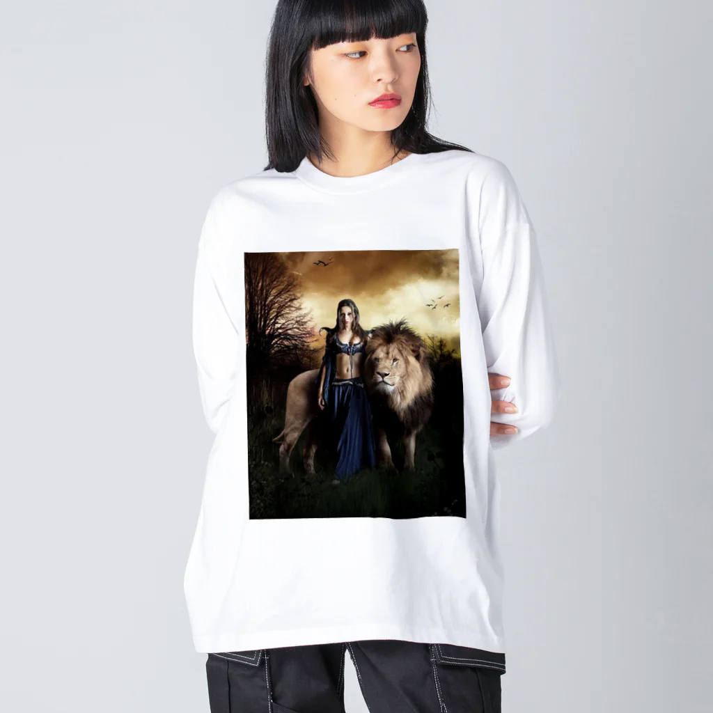 SWQAの女性とライオン Big Long Sleeve T-Shirt