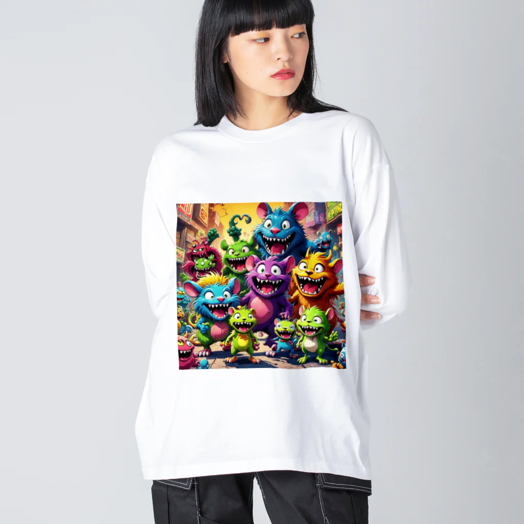 LEAD !のモンスターの親子が笑顔で楽しそうに遊んでいる風景 Big Long Sleeve T-Shirt