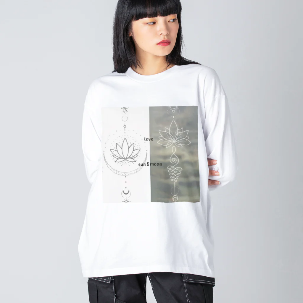 Shop Miwa1 の太陽と月◎●○love ビッグシルエットロングスリーブTシャツ