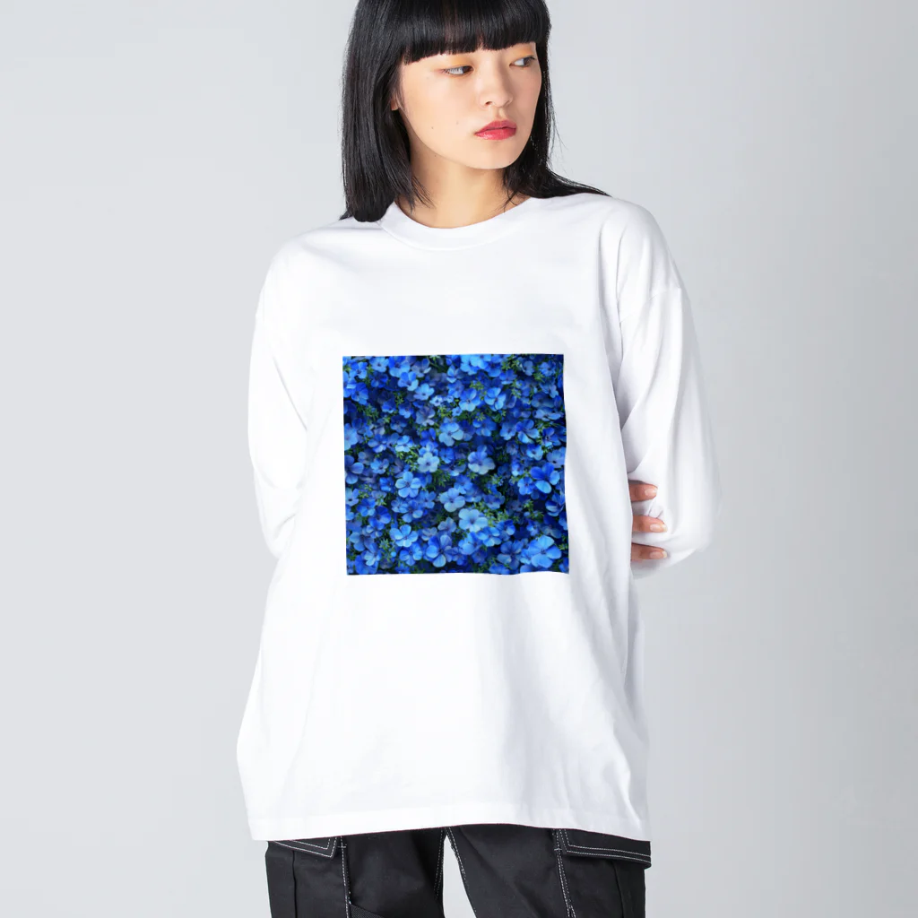 オンラインショップイエローリーフの鮮やかな青色の花　ネモフィラ ビッグシルエットロングスリーブTシャツ