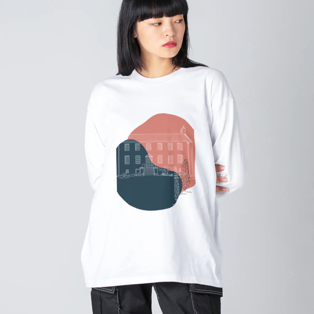 SANKAKU DESIGN STOREの事件の匂いがするペンション。 ビッグシルエットロングスリーブTシャツ