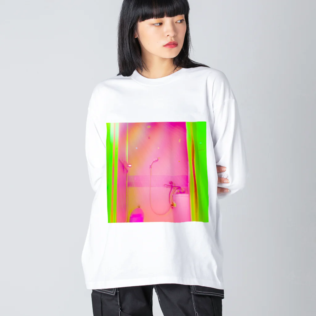 NEON LIGHT STARSの桃色シャワー/バナナグリーンドア ビッグシルエットロングスリーブTシャツ