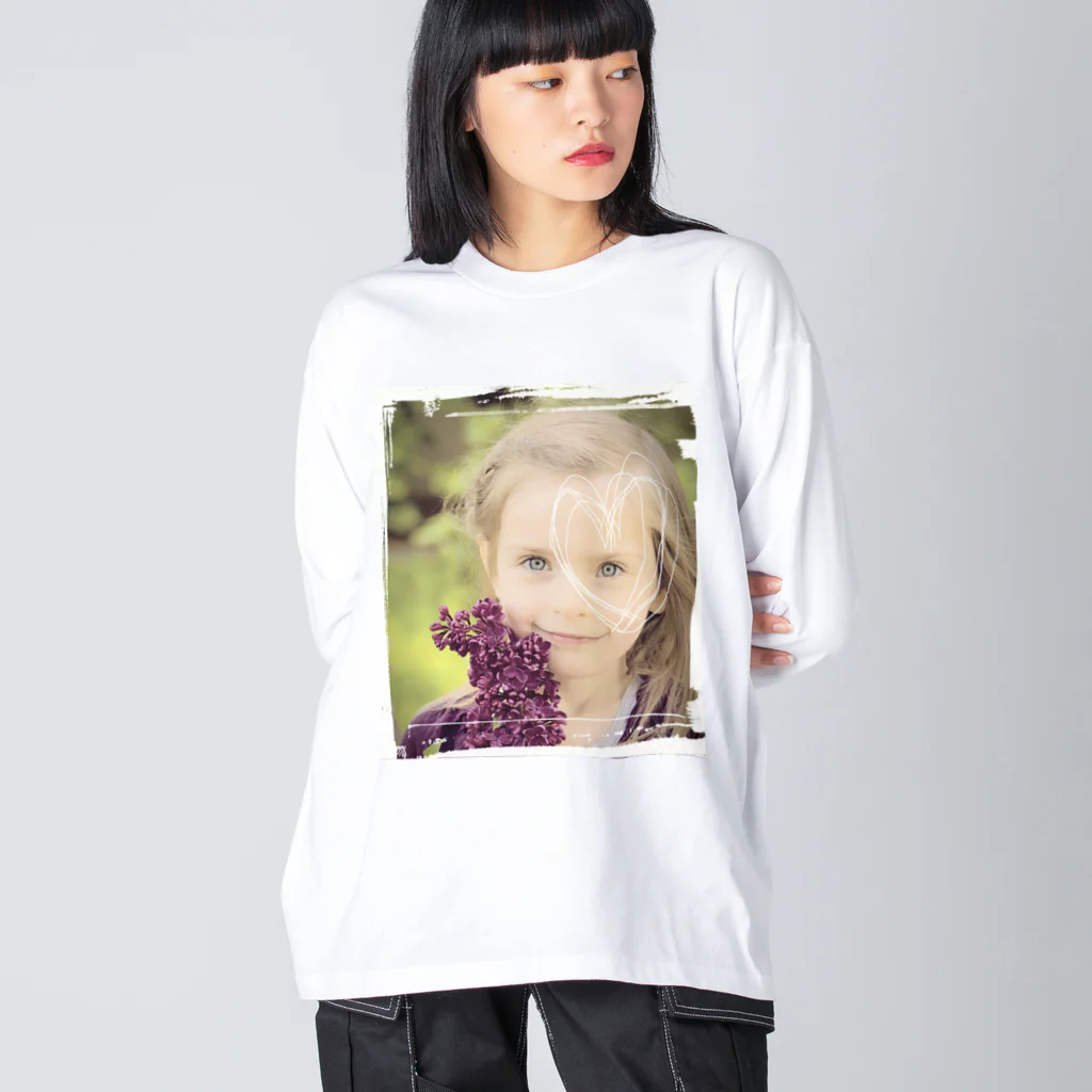 poppy22の碧目のフラワーガール ビッグシルエットロングスリーブTシャツ