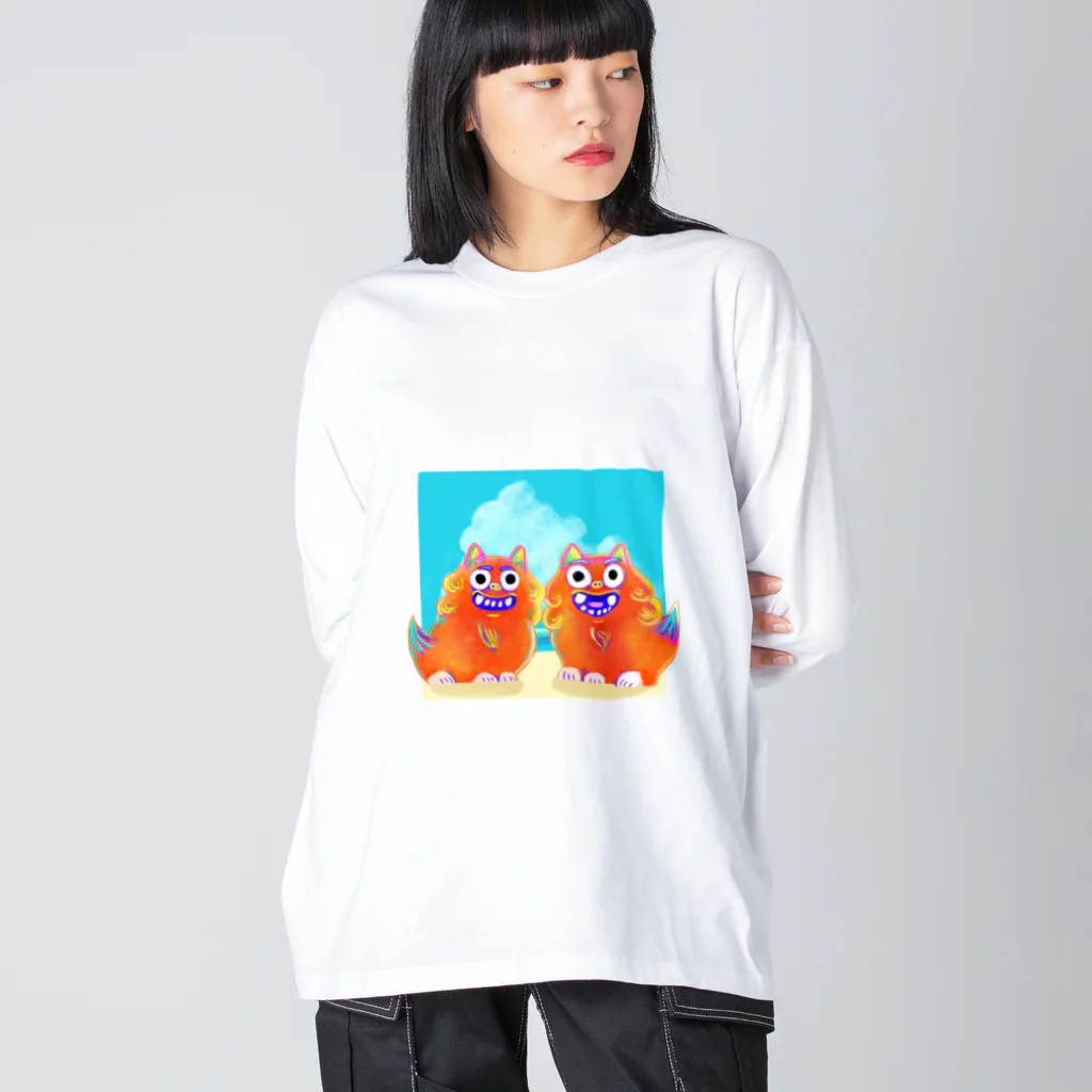 ハッピースマイルの[沖縄土産]シーサーと空と海 Big Long Sleeve T-Shirt