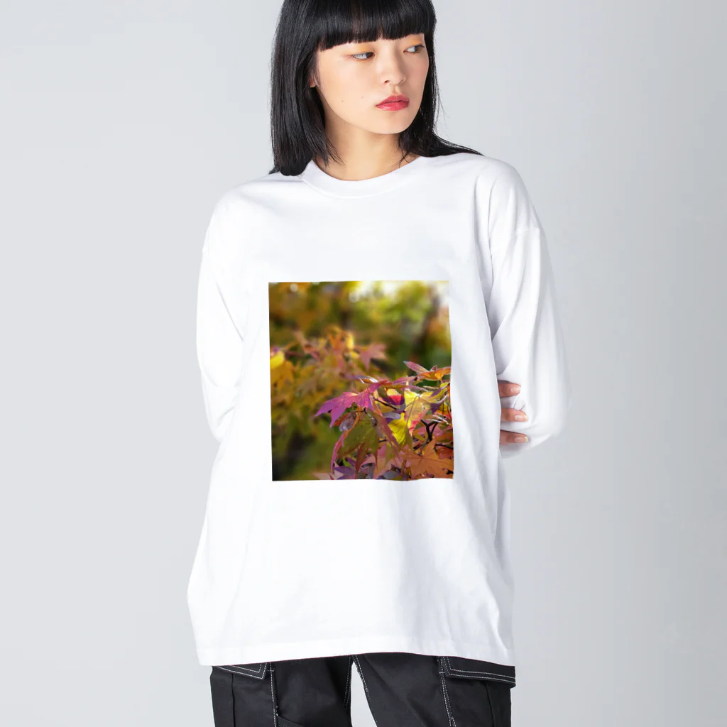 mariaMadeのもみじちゃん Big Long Sleeve T-Shirt