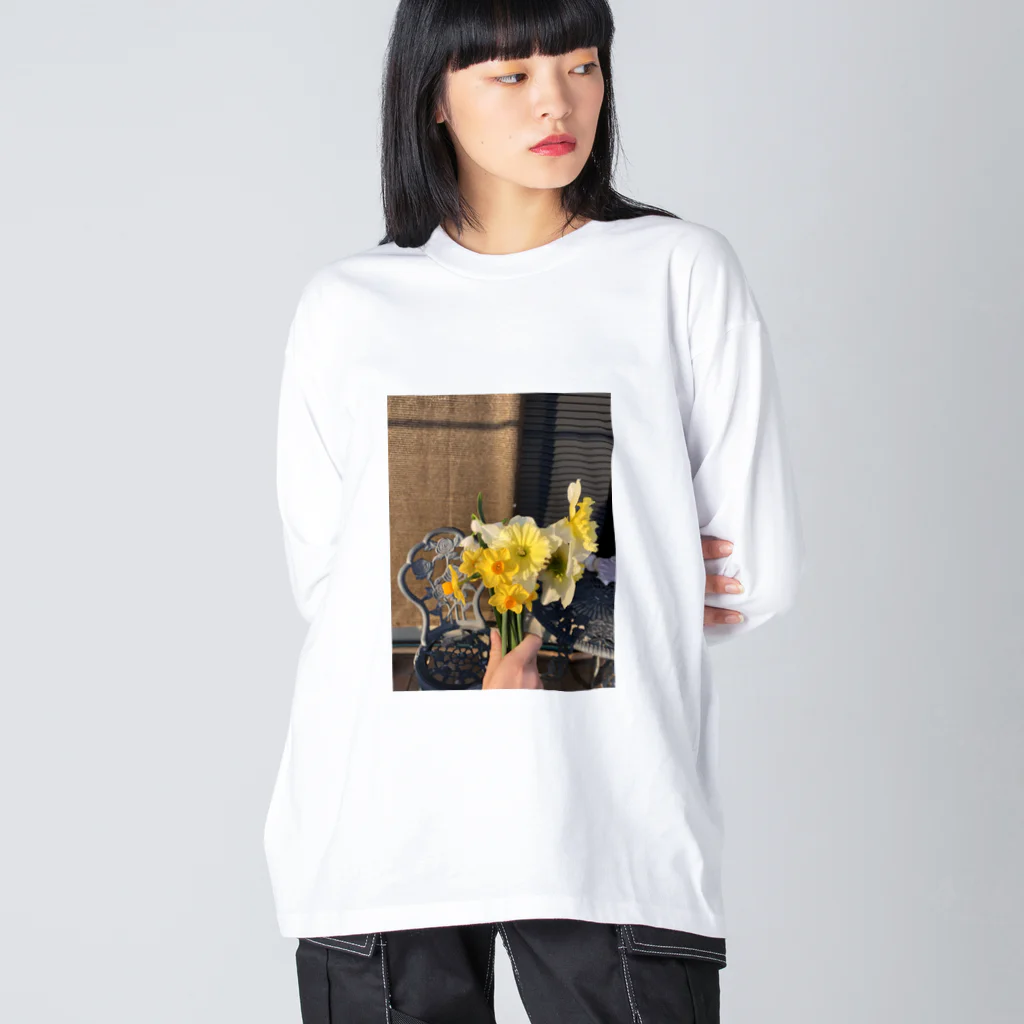 ririmuの優しいお花。 ビッグシルエットロングスリーブTシャツ