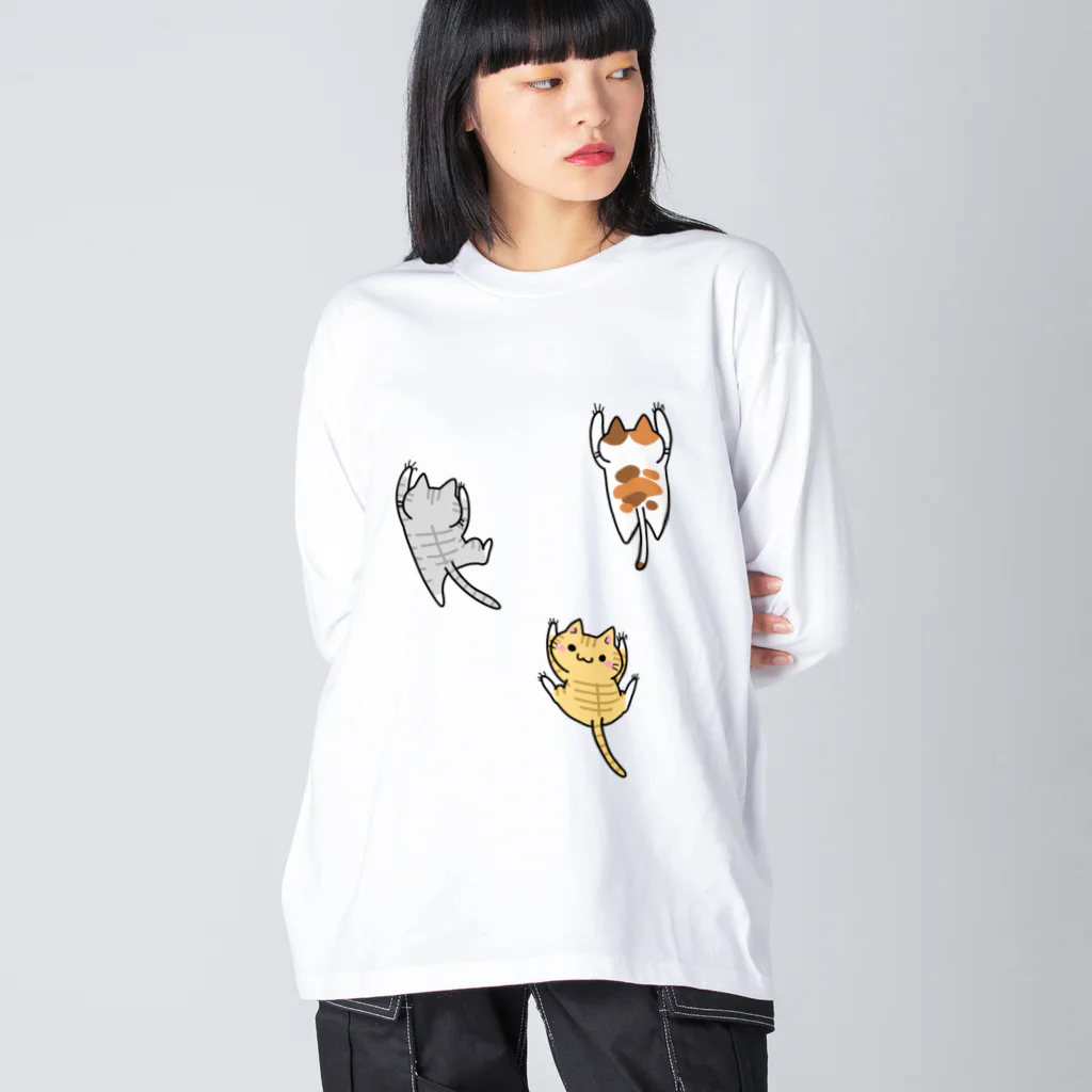 多喜の這い上がる猫たち ビッグシルエットロングスリーブTシャツ