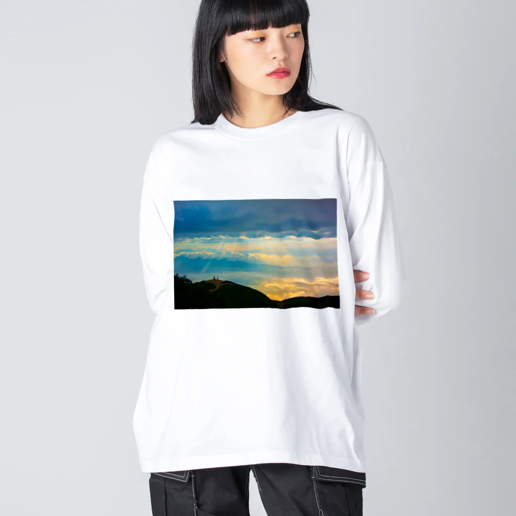 seaの唐松　朝 ビッグシルエットロングスリーブTシャツ