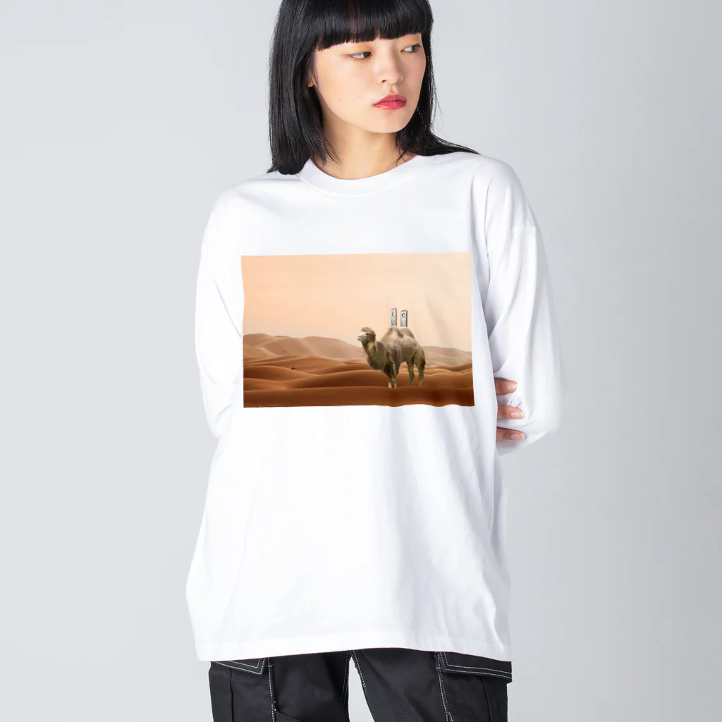 YOPPYの充電ラクダ Big Long Sleeve T-Shirt