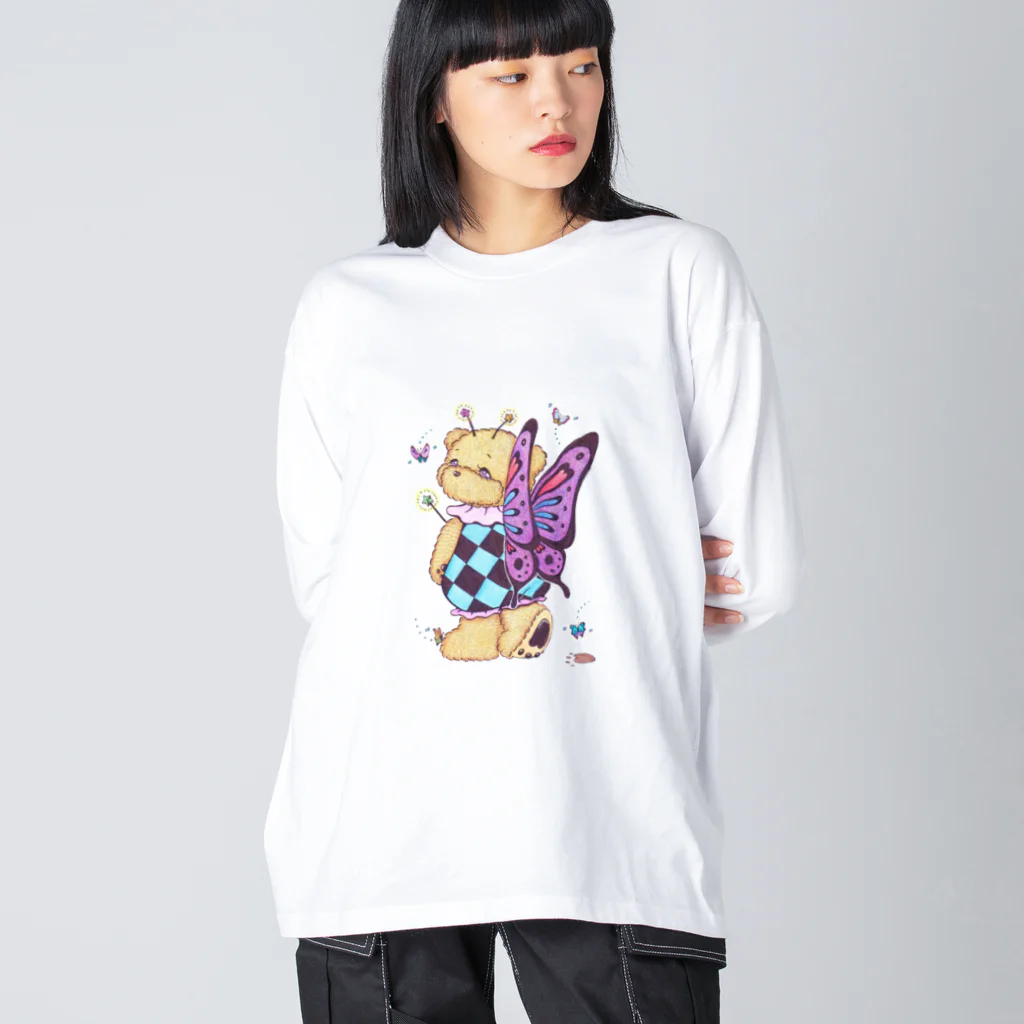 くまちくまお屋さんの蝶々に恋するバターちゃん ビッグシルエットロングスリーブTシャツ