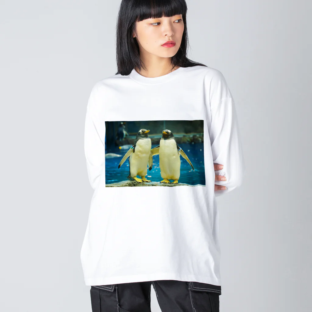 ペンギンの写真のジェンツーペンギン　写真　リアル　仲良し ビッグシルエットロングスリーブTシャツ