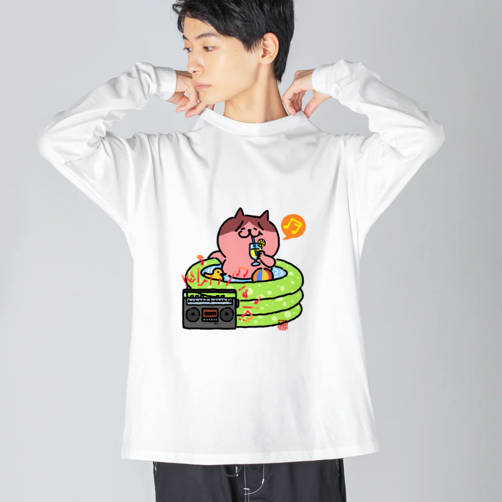 tokisanのビニールプールでまったり猫さん。 Big Long Sleeve T-Shirt