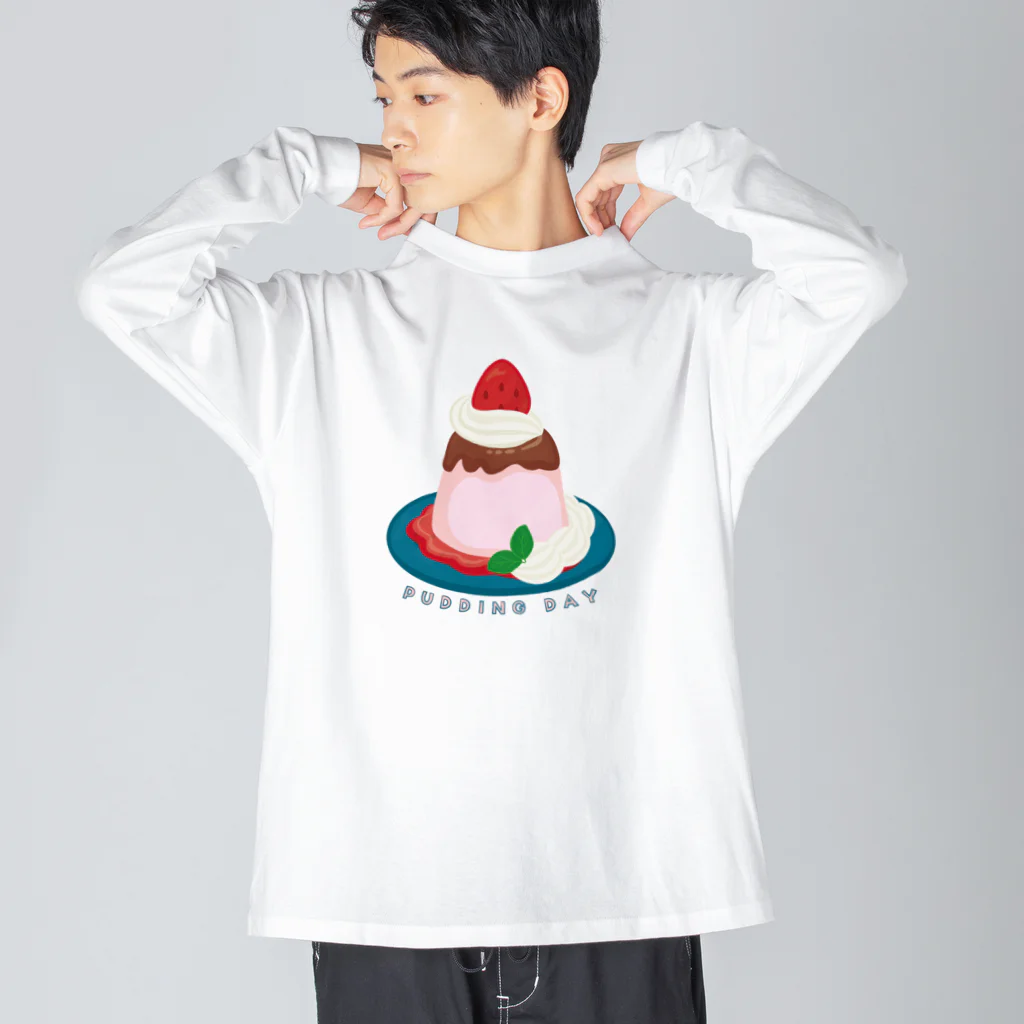 イラスト MONYAAT の毎月25日はプリンの日のプリン　イチゴプリン Big Long Sleeve T-Shirt