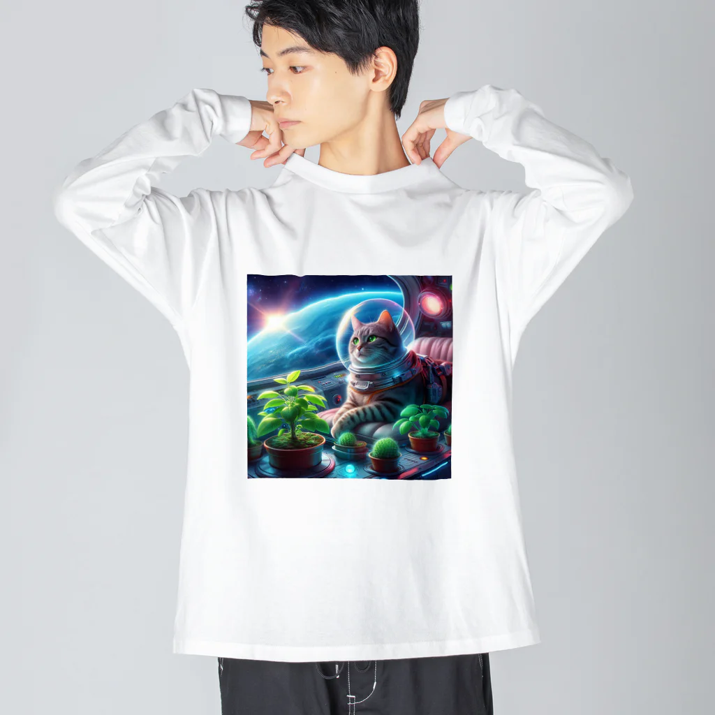 ニャーちゃんショップの宇宙船で植物を育てながら宇宙旅行している猫 Big Long Sleeve T-Shirt