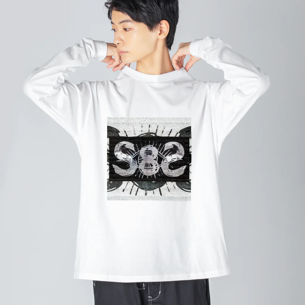 SATRIXのS82 BOX logo Big Long Sleeve T-Shirt