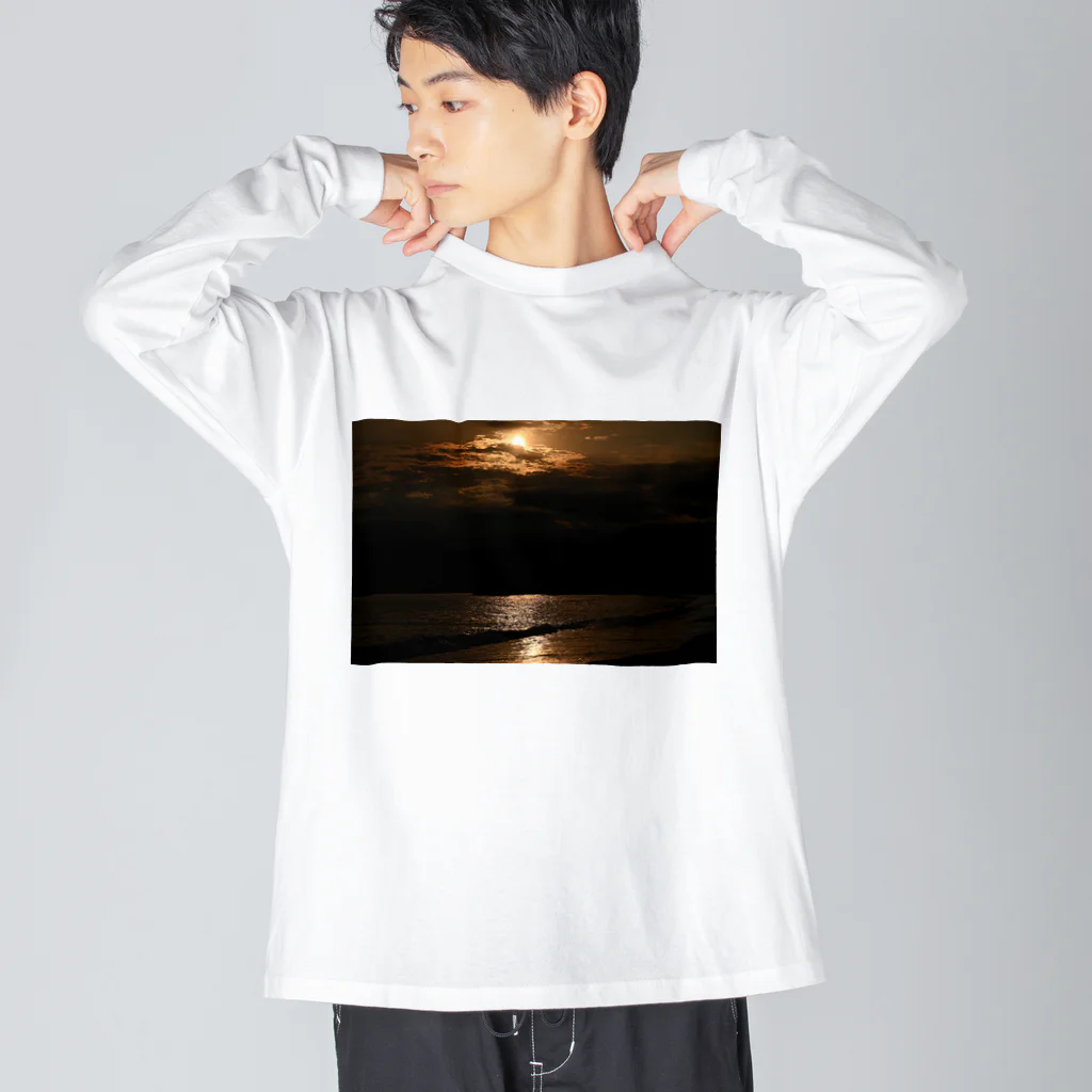 amendeのサンセット西湘 Big Long Sleeve T-Shirt