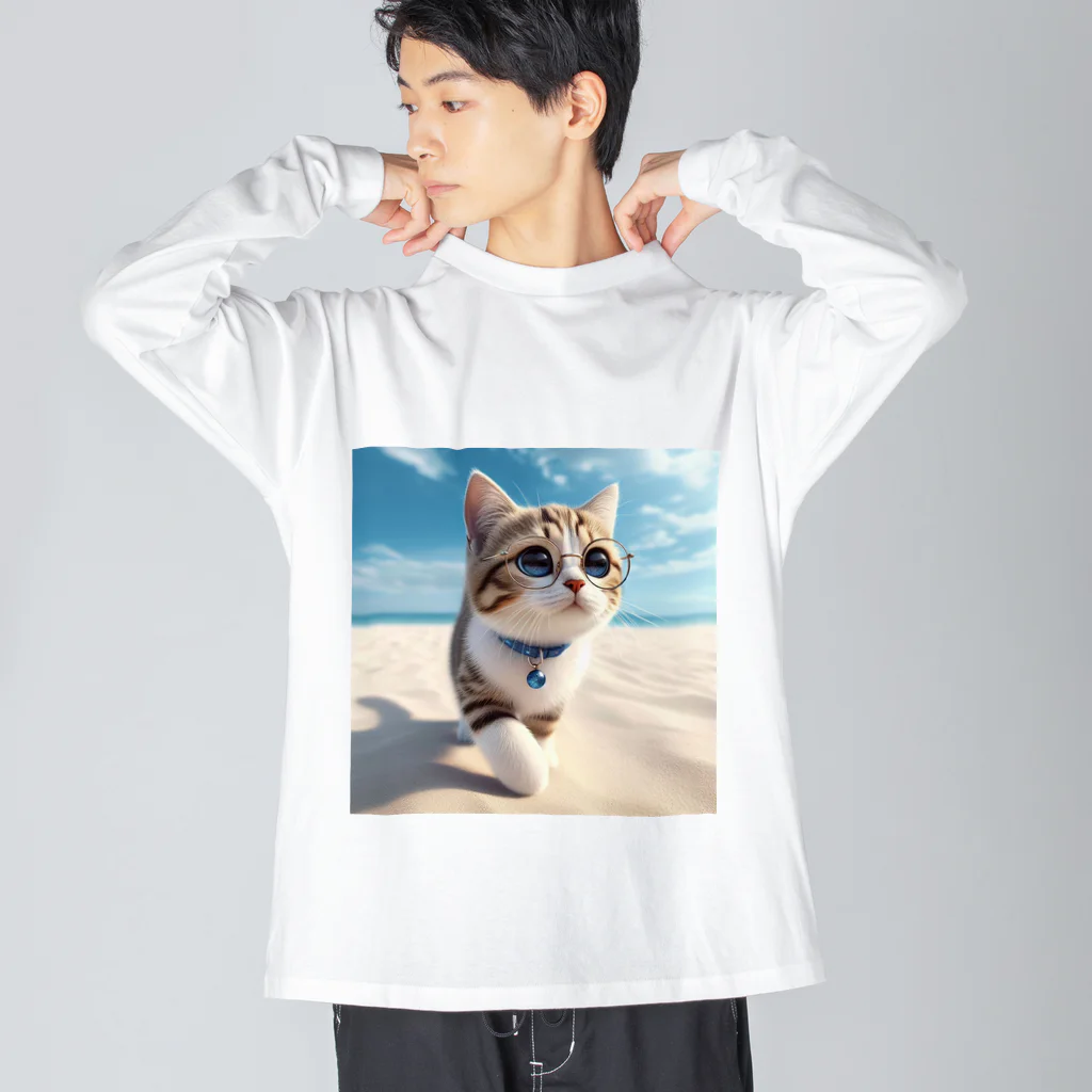 猫と紡ぐ物語の南国の海辺を歩く勇ましさに胸キュン猫 ビッグシルエットロングスリーブTシャツ