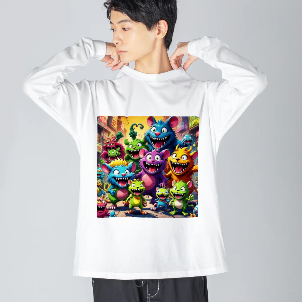 LEAD !のモンスターの親子が笑顔で楽しそうに遊んでいる風景 Big Long Sleeve T-Shirt