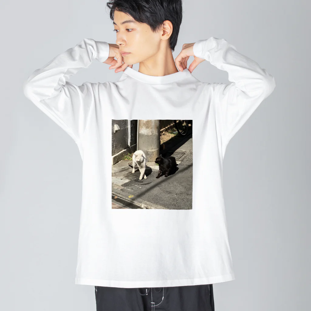 やんばるたの黒猫と白猫 電柱 Big Long Sleeve T-Shirt