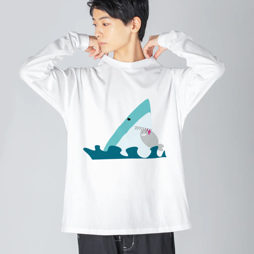 きまぐれの食べてるサメくん ビッグシルエットロングスリーブTシャツ