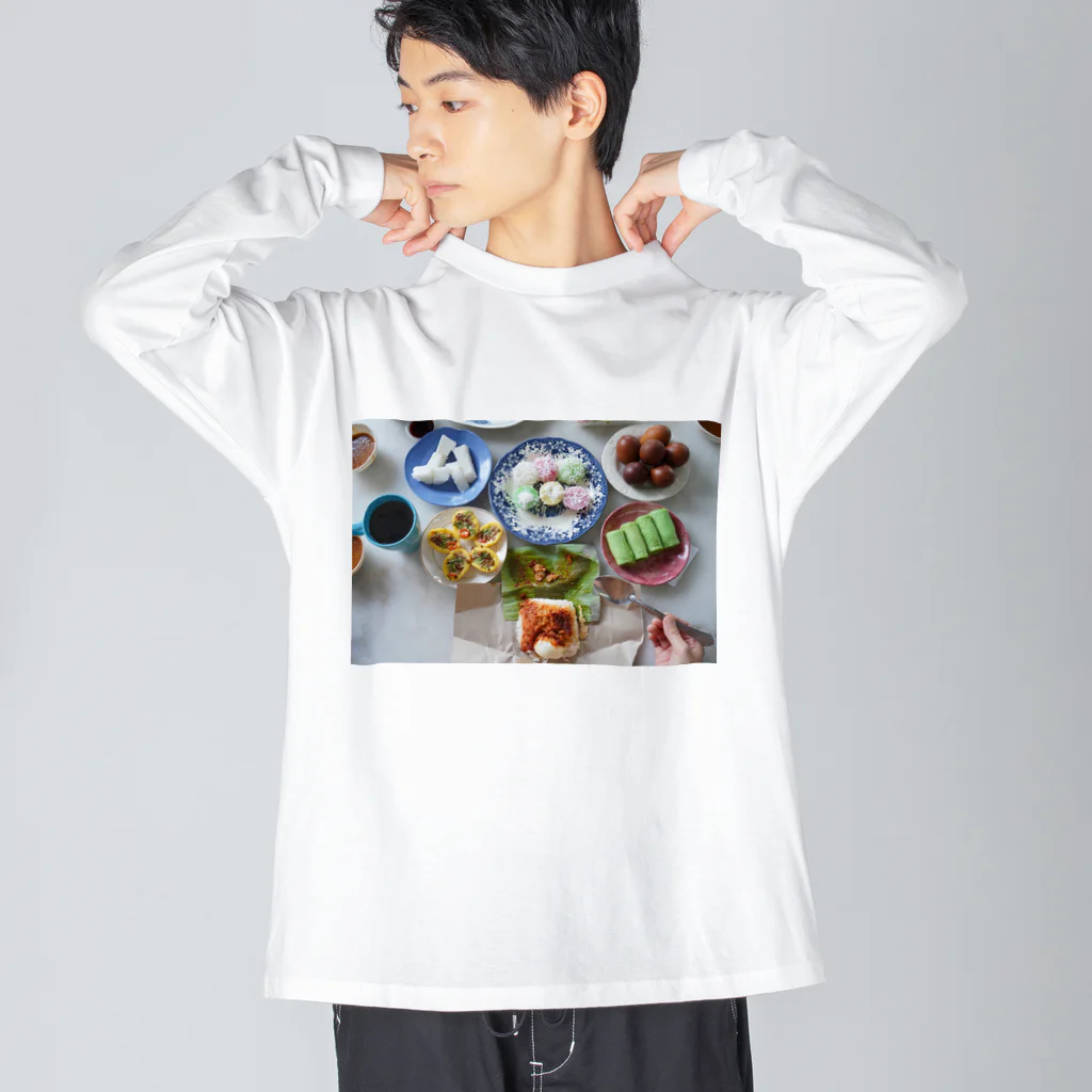 UKOARA THE SHOPのマレーシアの朝ごはん Big Long Sleeve T-Shirt