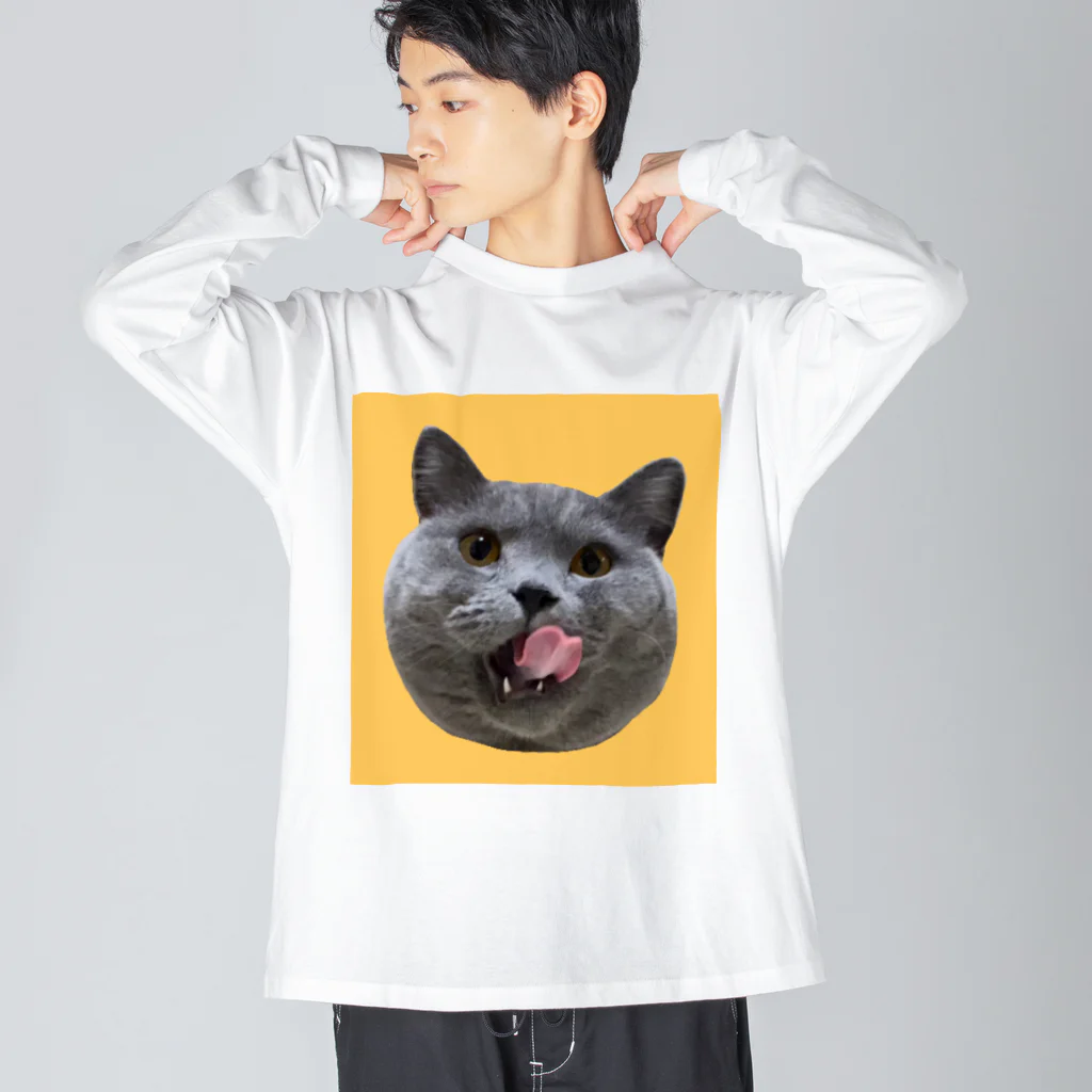 むっちり猫のむっちり丸のむっちり丸ぺろり ビッグシルエットロングスリーブTシャツ