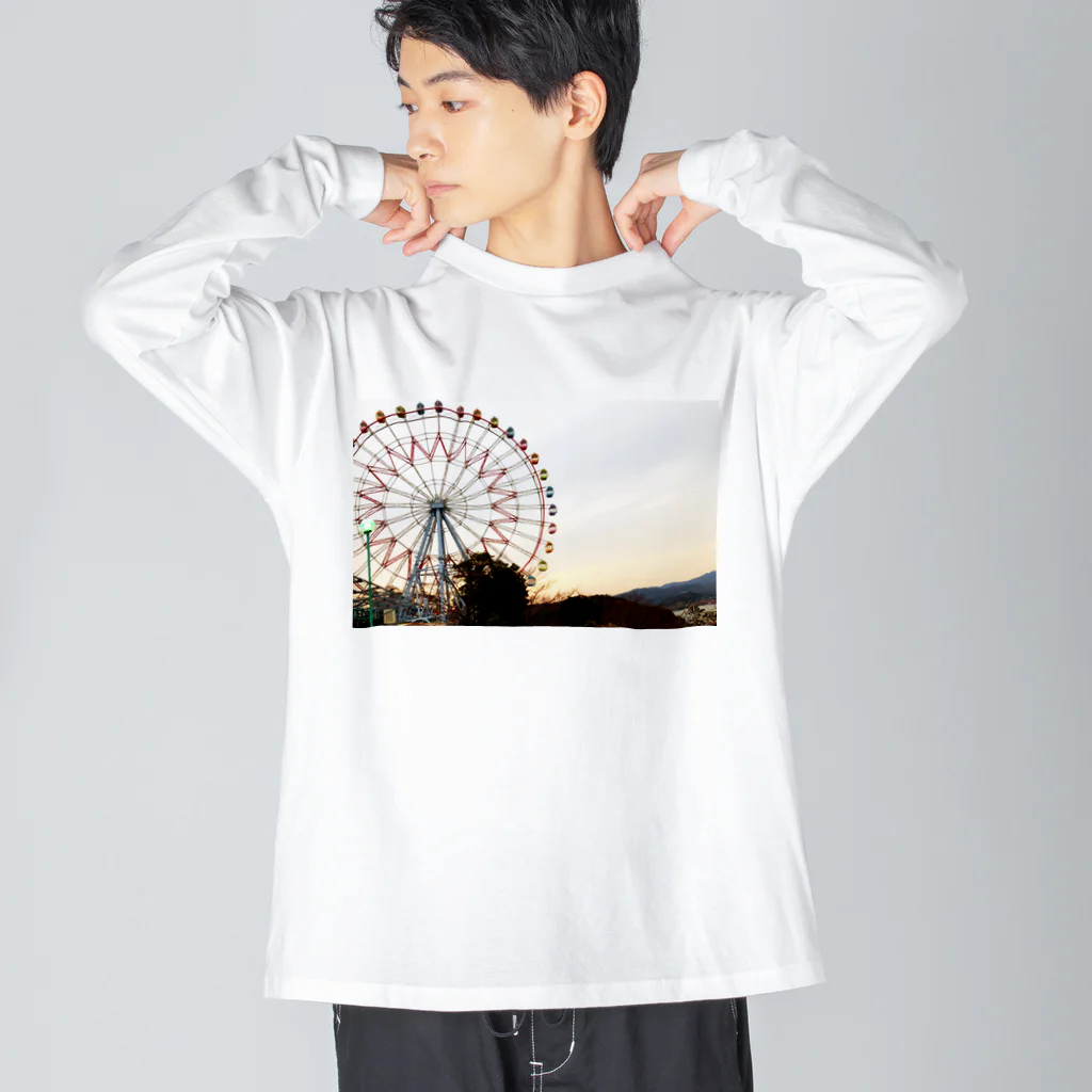 whiteaの観覧車 Big Long Sleeve T-Shirt