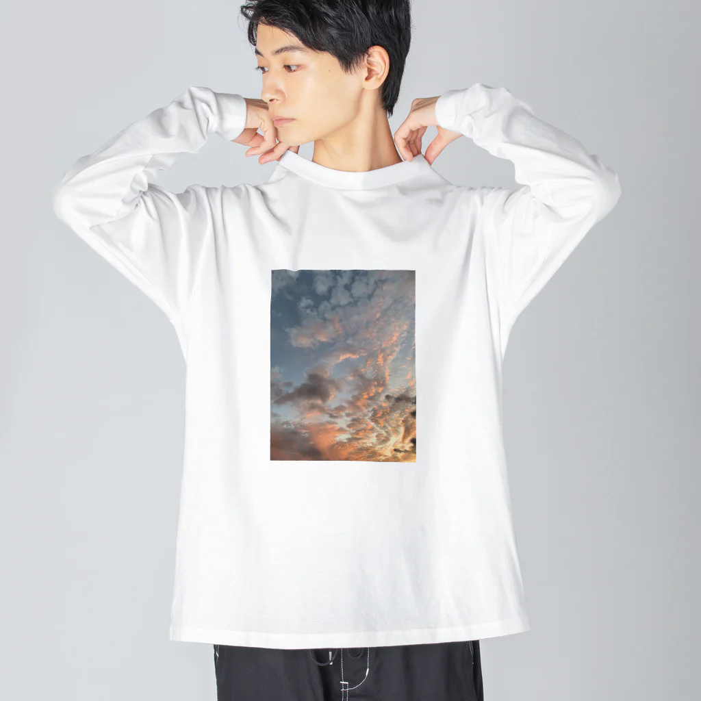 cherry＊の10月17日の空 Big Long Sleeve T-Shirt