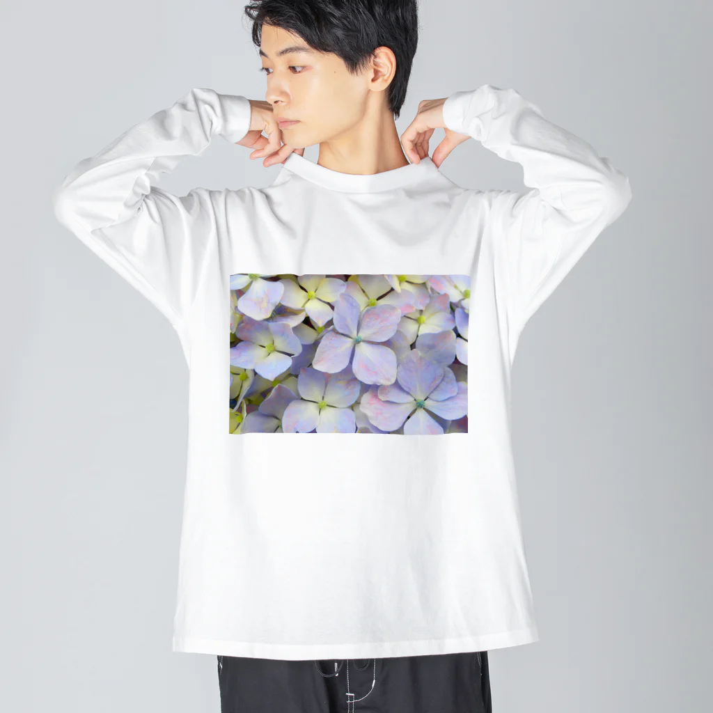 MARiNECCOのhydrangea ビッグシルエットロングスリーブTシャツ