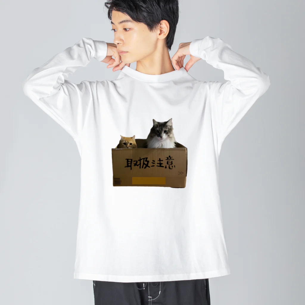 ネコランド商店の取扱注意猫 ビッグシルエットロングスリーブTシャツ