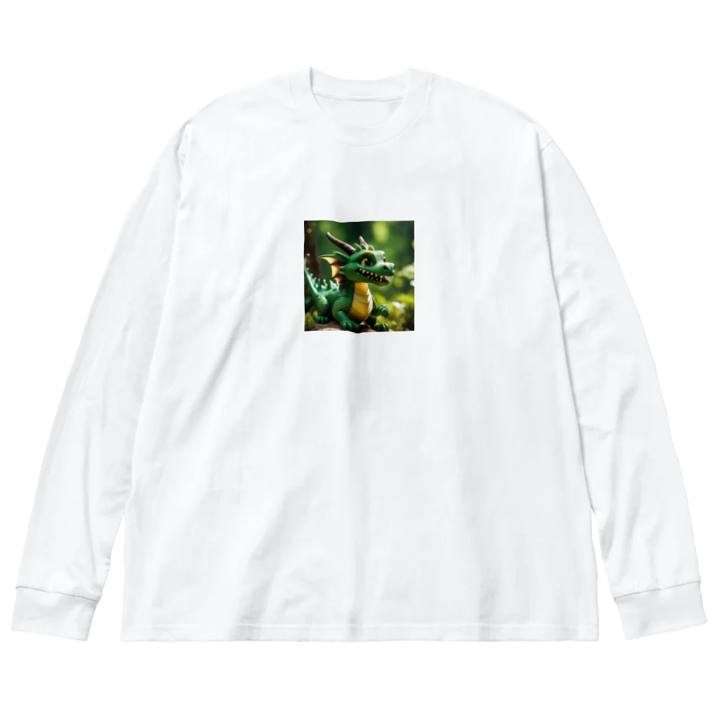 Sunbathingの新緑の森で木漏れ日を浴びて喜んでいる竜 Big Long Sleeve T-Shirt