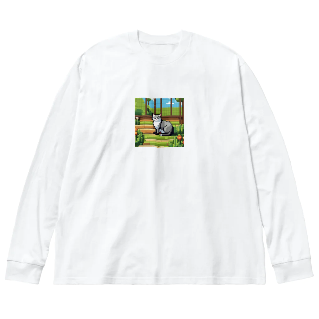 masaのガーデンで日向ぼっこしている猫 Big Long Sleeve T-Shirt