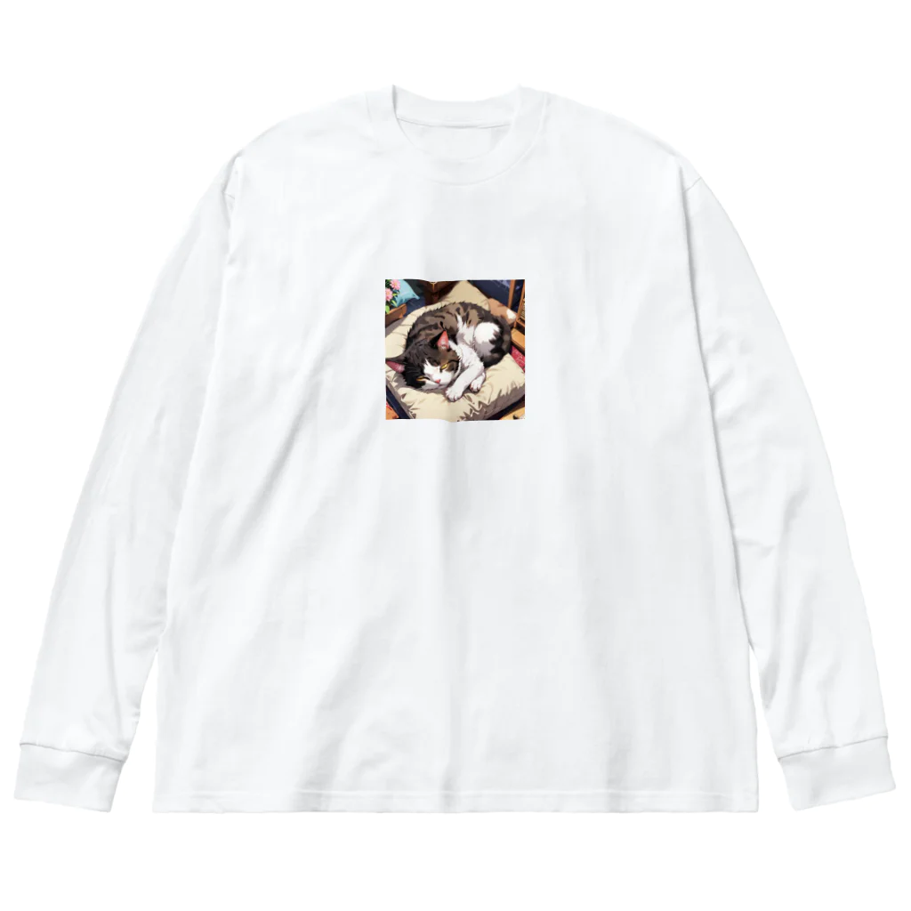 oz-chanのクッションで寝ている猫 Big Long Sleeve T-Shirt