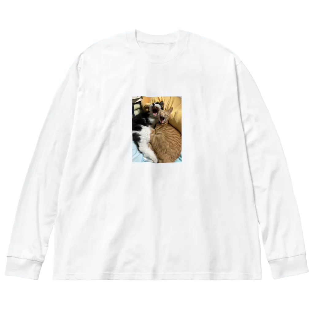 ayamomohidemiのキュートな猫猫あくび Big Long Sleeve T-Shirt