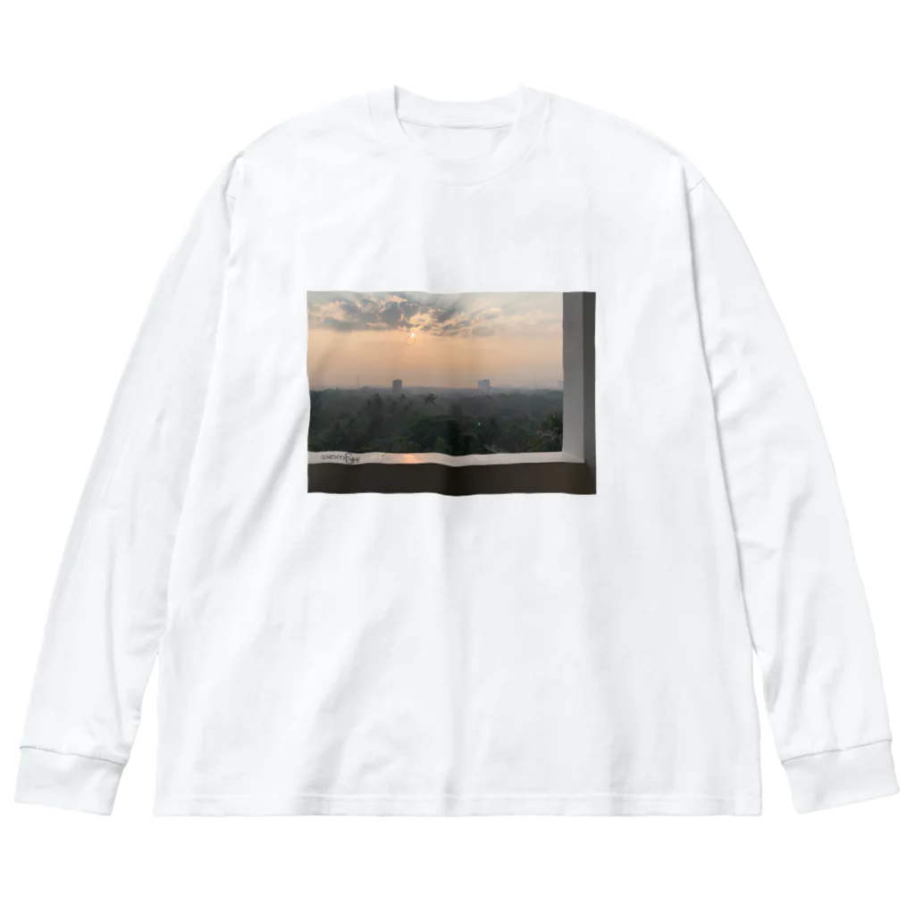 tauttya-ne。の6F  7:30 Big Long Sleeve T-Shirt