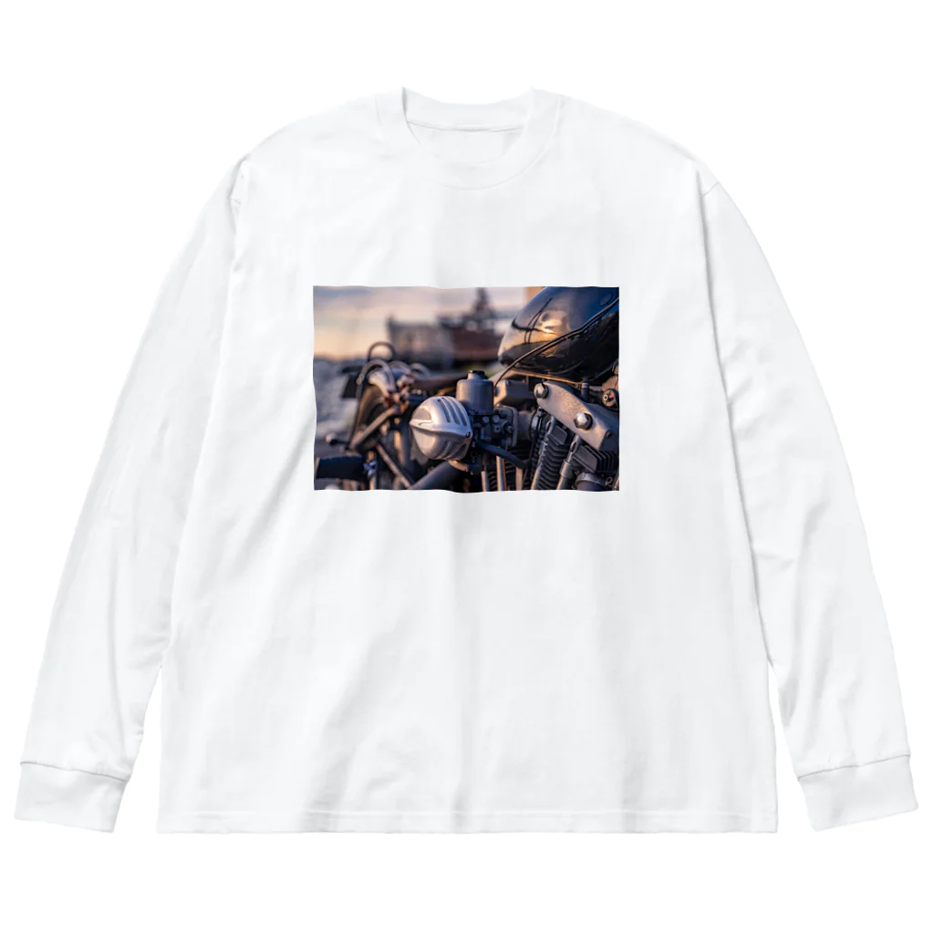 takashikickの夕日が映るバイク Big Long Sleeve T-Shirt