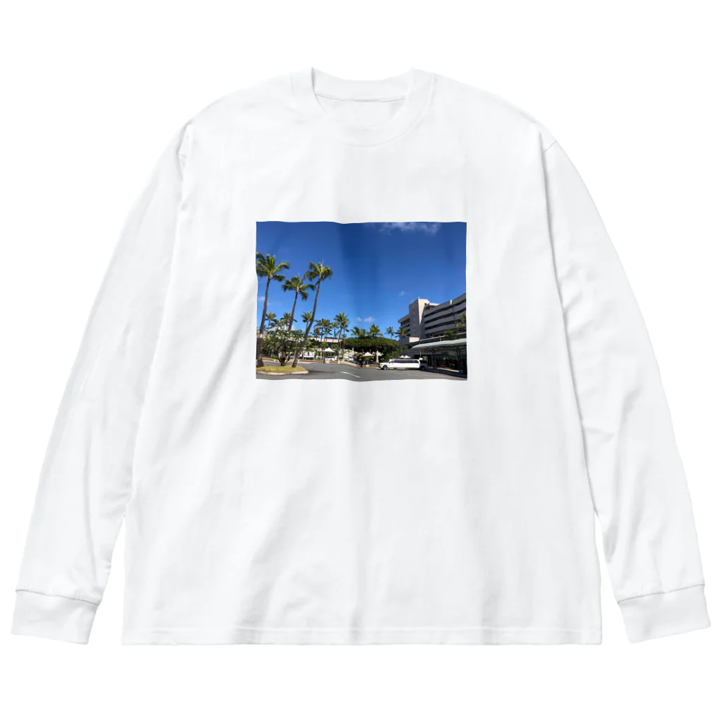 kazuminのBlue sky Big Long Sleeve T-Shirt