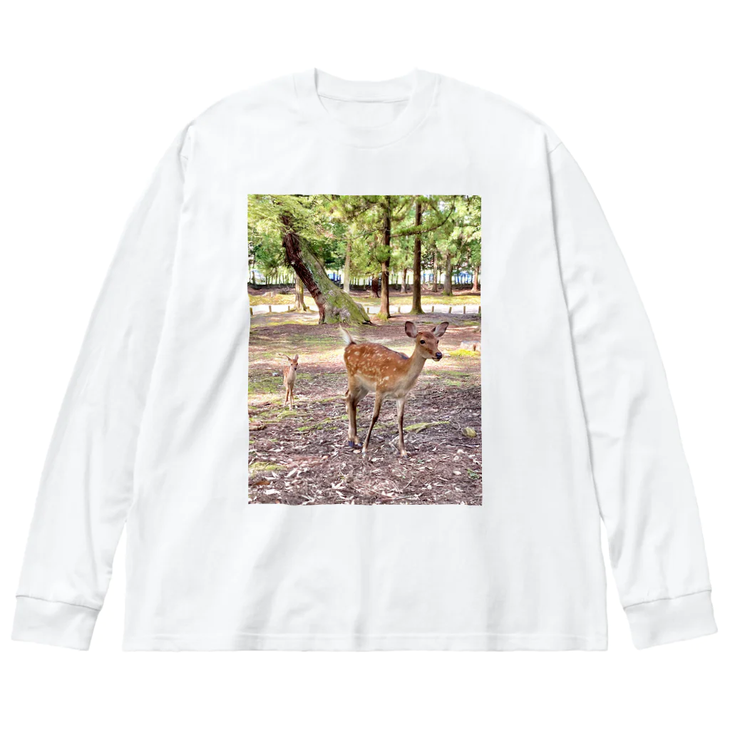 SHOP TEKASA official（SALE期間中）の鹿の親子🦌 Big Long Sleeve T-Shirt