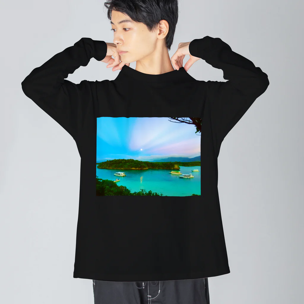 mizuphoto galleryの川平湾と月とマジックアワー Big Long Sleeve T-Shirt