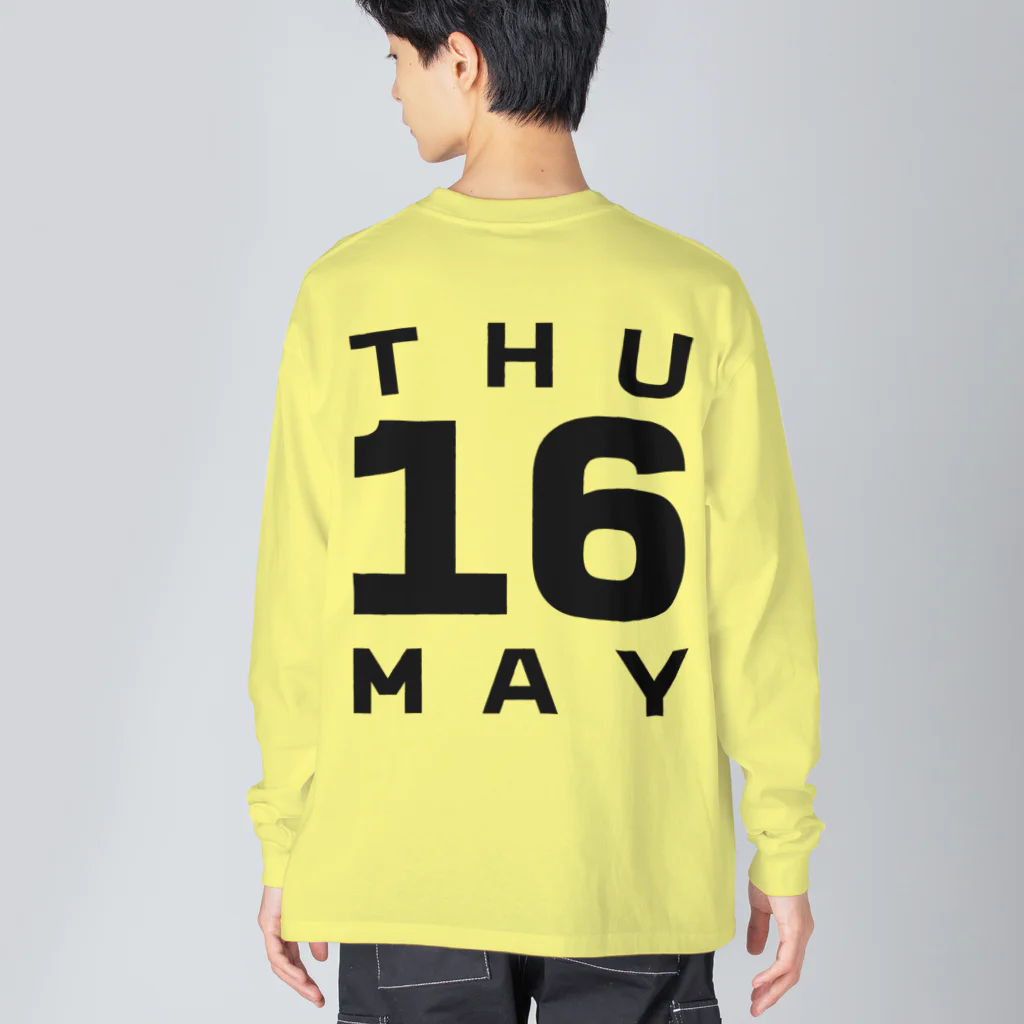 XlebreknitのThursday, 16th May Big Long Sleeve T-Shirt