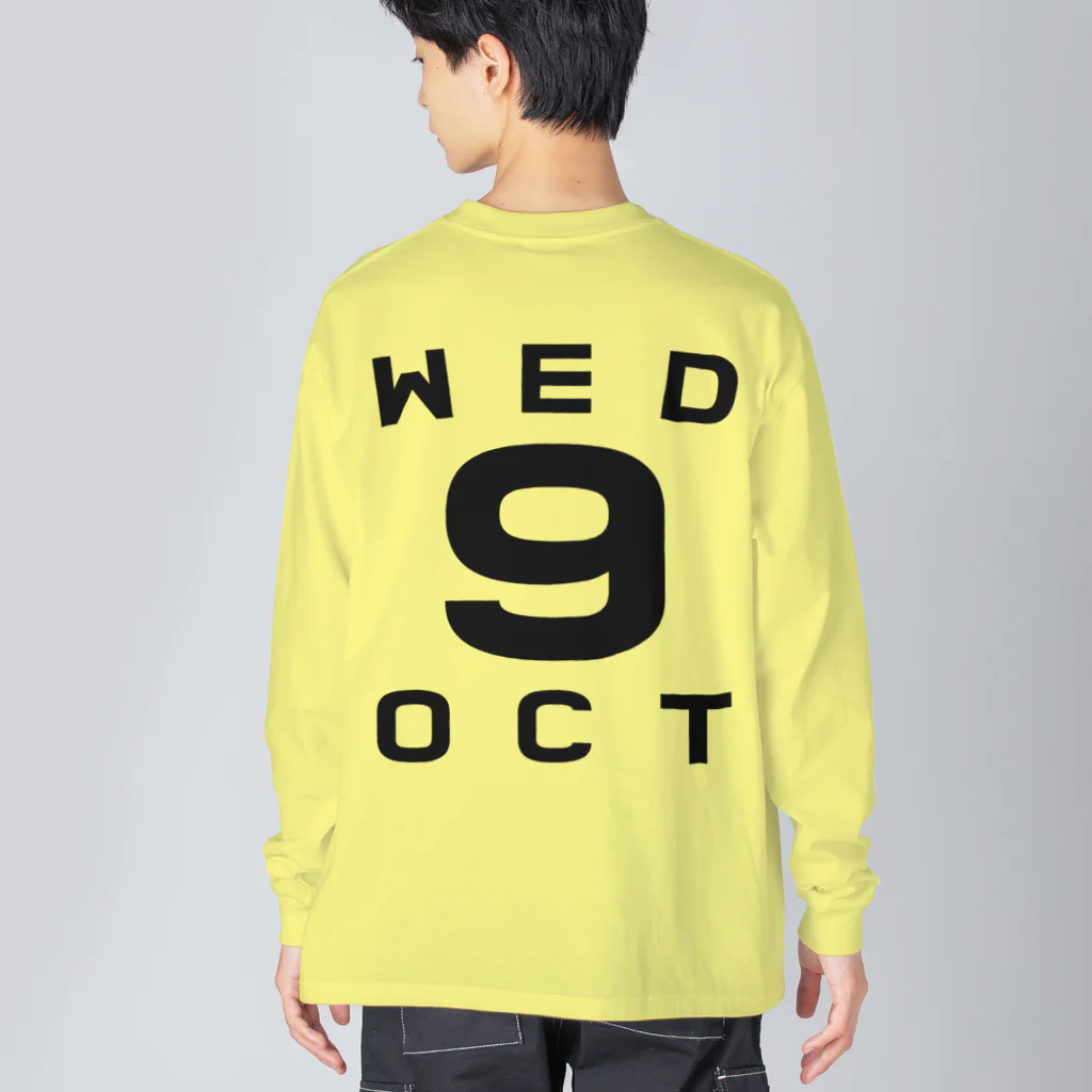 XlebreknitのWednesday, 9th October Big Long Sleeve T-Shirt